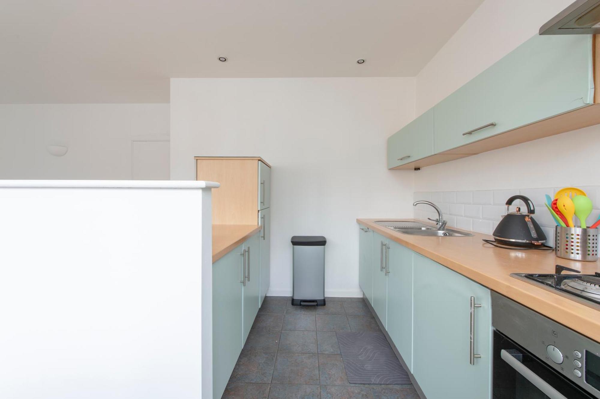 Modern Luxury Apartment By Bow Road Station London Bagian luar foto