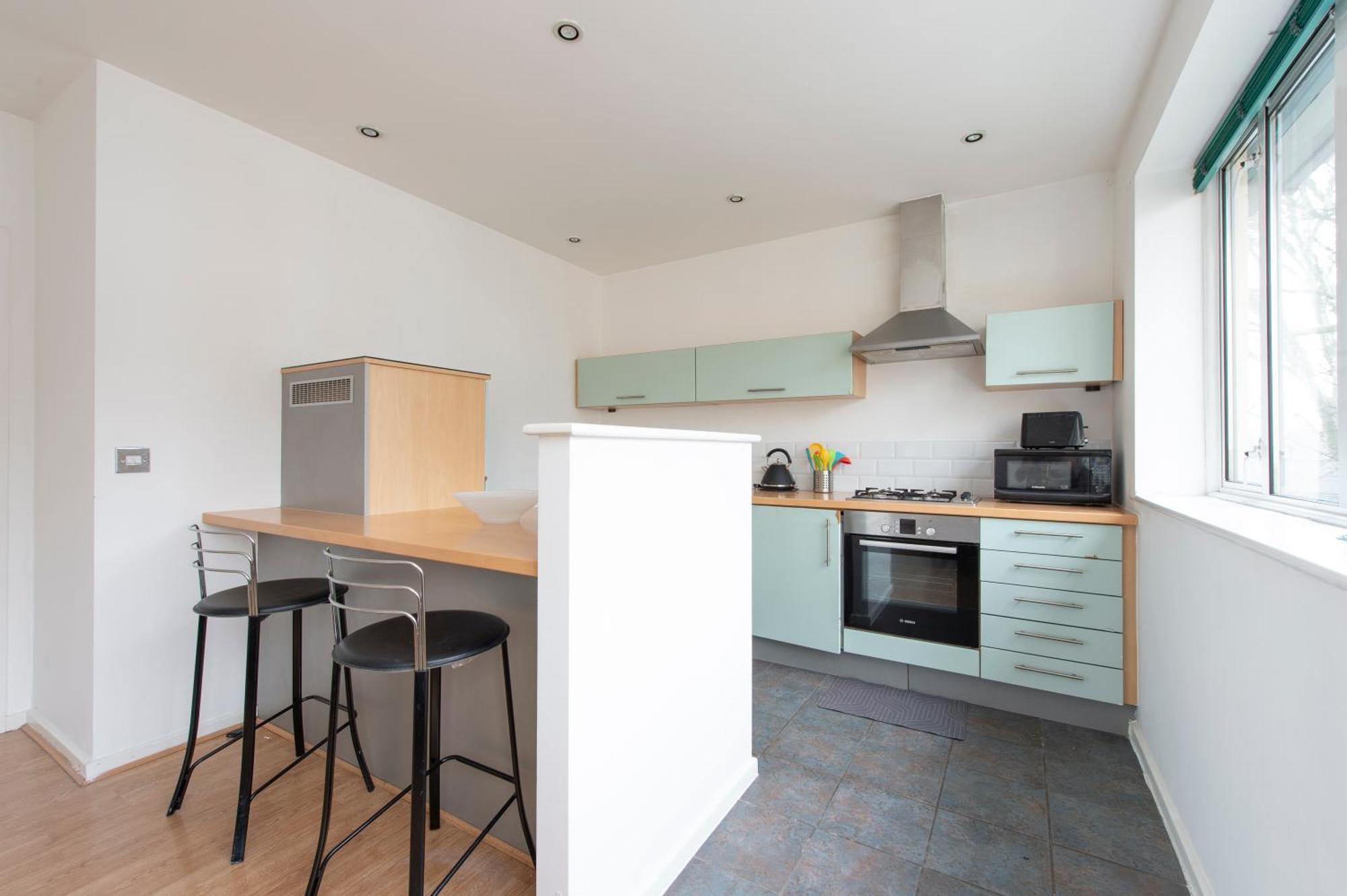 Modern Luxury Apartment By Bow Road Station London Bagian luar foto